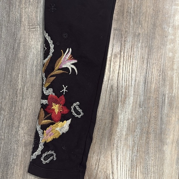 JW Los Angeles embroidered floral leggings small - Picture 2 of 6